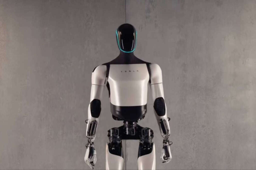 Tesla has introduced the Optimus Gen 2 humanoid robot Tech News at Tool Battles